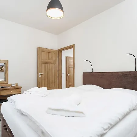 Pianissimo By Renters Apartment *